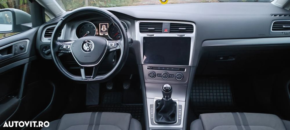 Volkswagen Golf 1.2 TSI Comfortline - 8