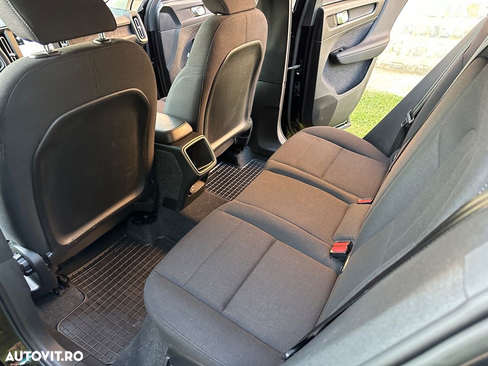 Volvo XC 40 - 28