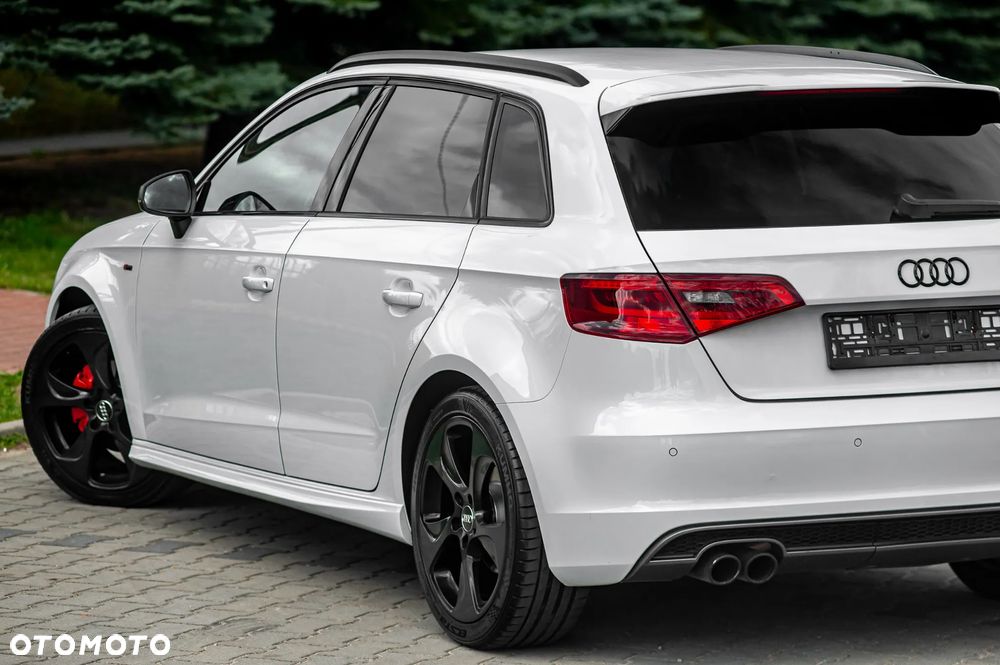 Audi A3 Sportback 2.0 TDI quattro S line Sportpaket - 11