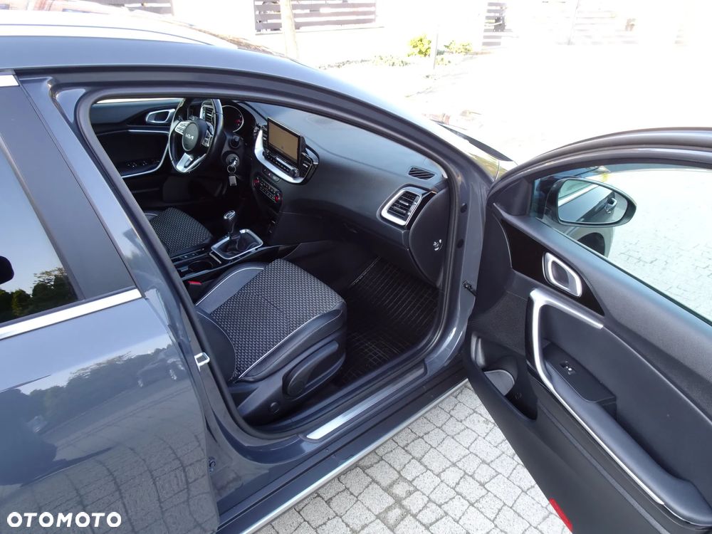 Kia XCeed 1.5 T-GDI L - 15