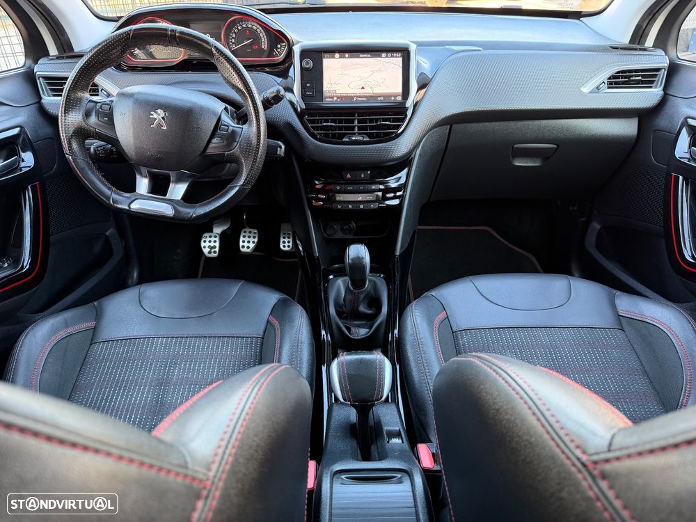 Peugeot 2008 PureTech 130 Stop&Start GT-Line Edition - 13