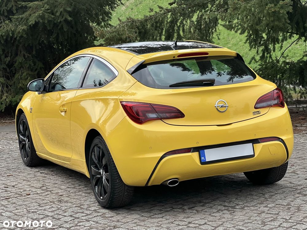 Opel Astra 1.6 T SIDI Sport - 16