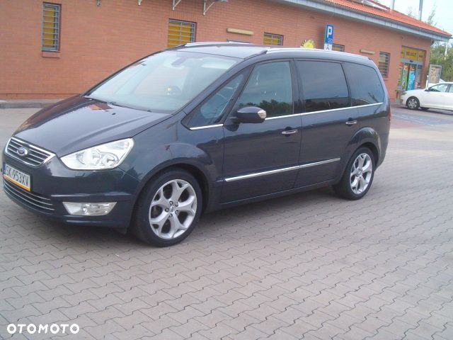 Ford Galaxy - 13
