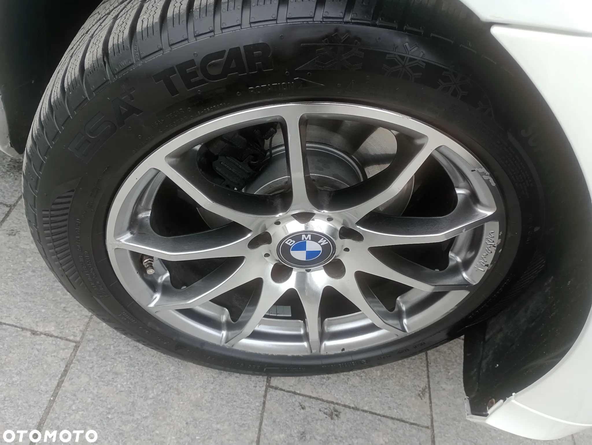 BMW Seria 3 320d xDrive DPF Touring - 37
