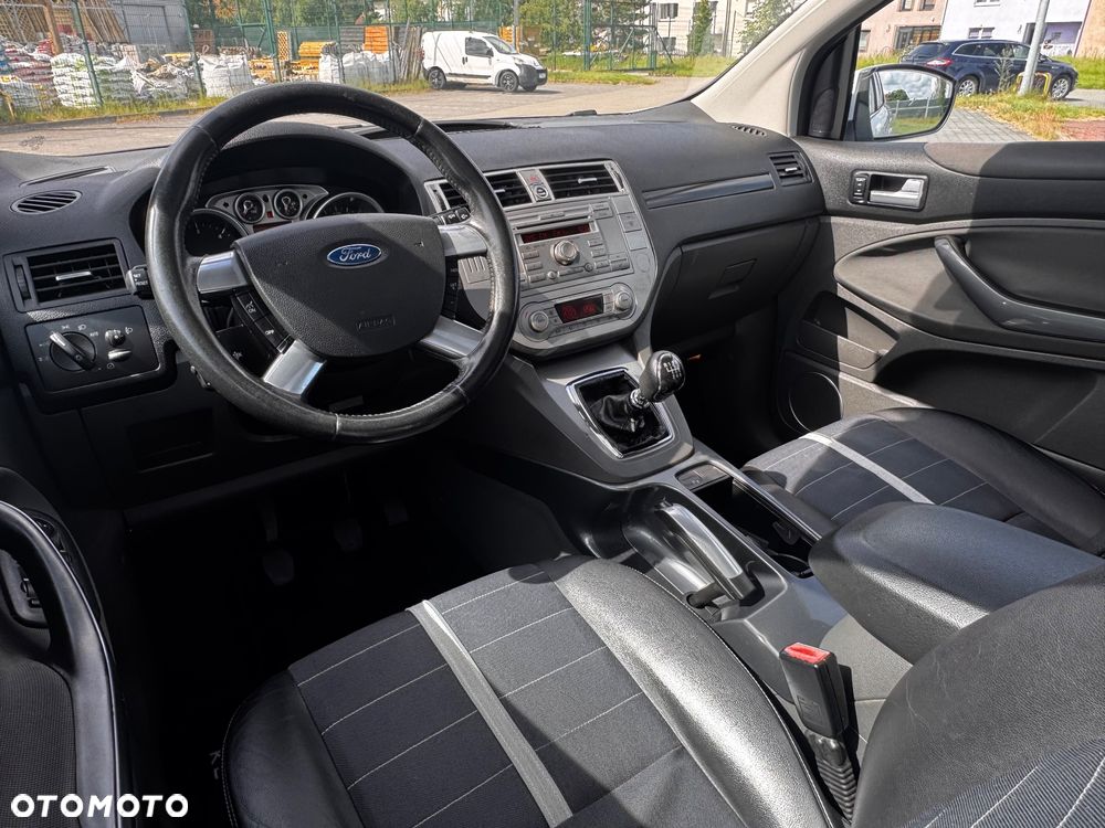 Ford Kuga 2.0 TDCi Titanium - 9