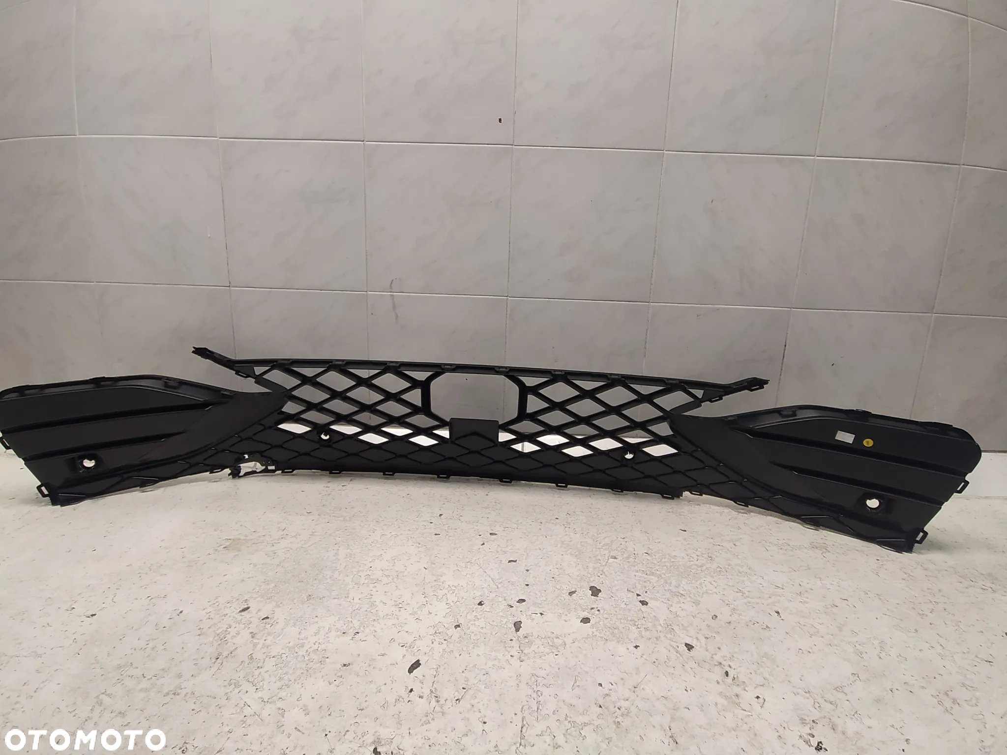 VW GOLF 8 VIII LIFT R-LINE KRATKA ZDERZAKA ATRAPA CHŁODNICY GRILL 4XPDC ORYGINAŁ - 6