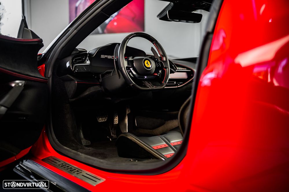Ferrari SF90 Stradale - 22