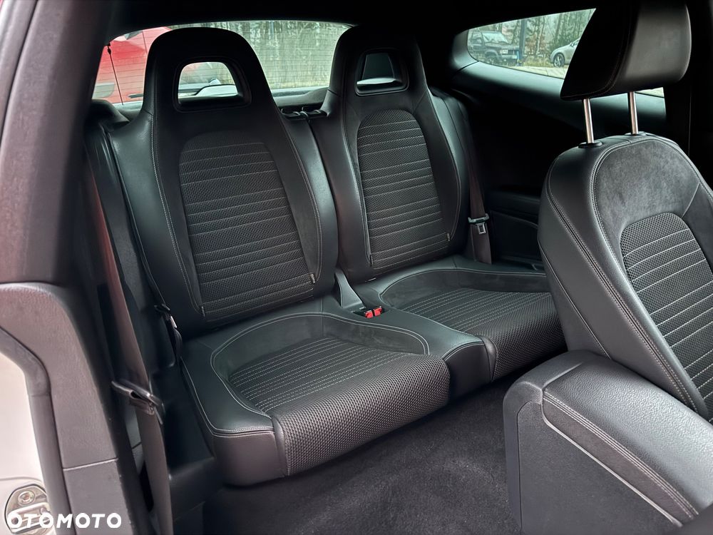 Volkswagen Scirocco 1.4 TSI DSG GTS - 23