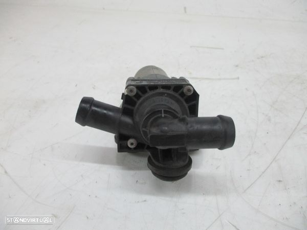 Bomba Agua Adicional Bmw 1 (E87) - 3