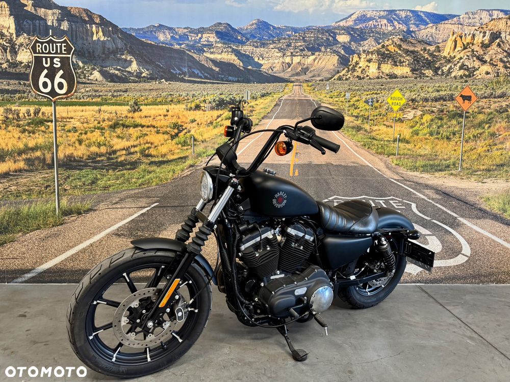Harley-Davidson Sportster Iron 883 - 5