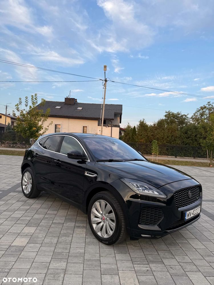 Jaguar E-Pace 2018 photo 3