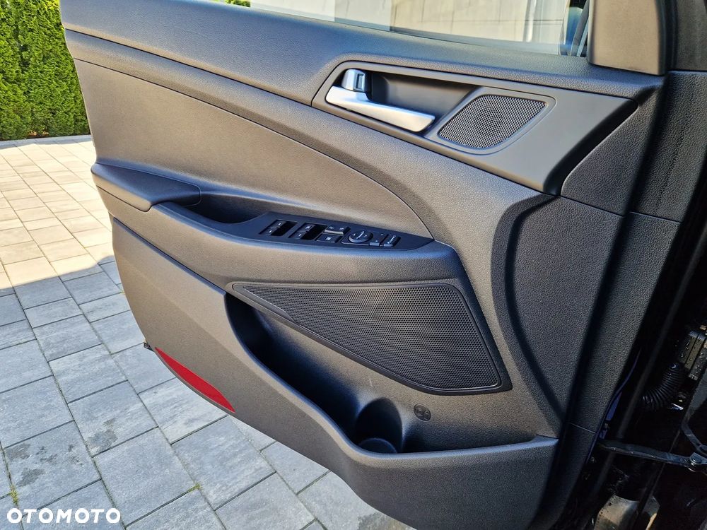 Hyundai Tucson blue 1.6 GDi 2WD Navi - 34