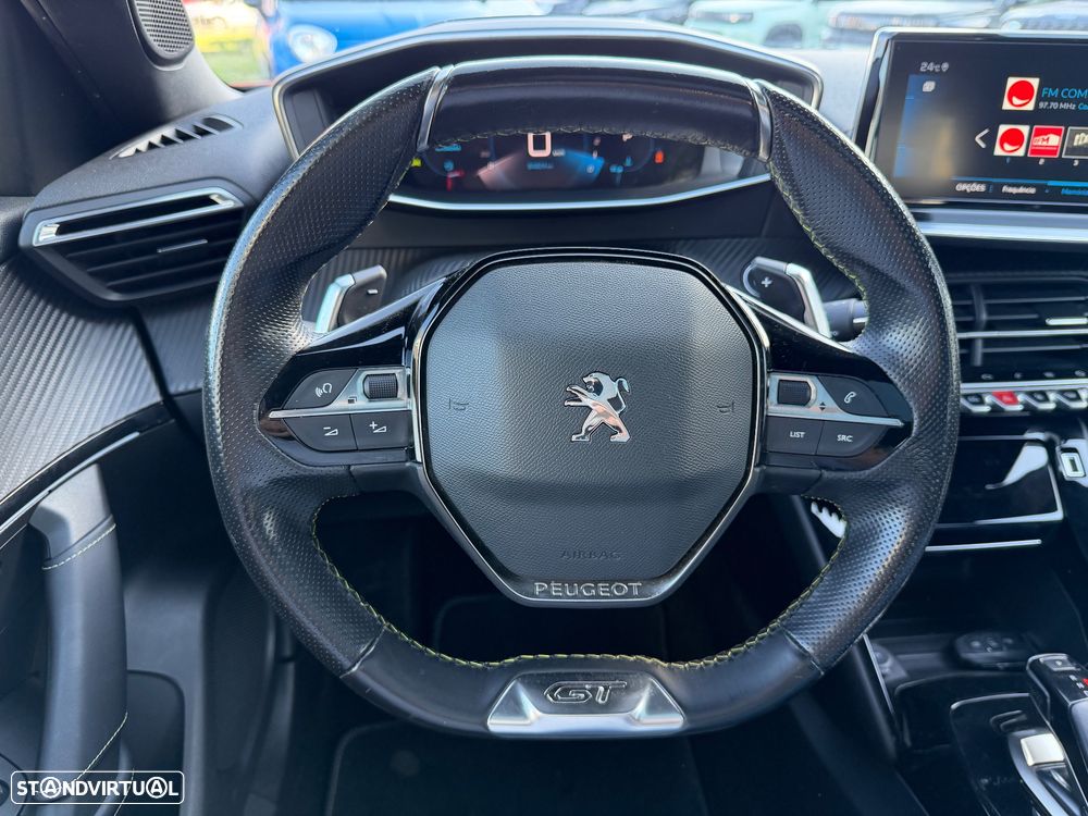 Peugeot 2008 1.2 PureTech GT Line EAT8 - 14