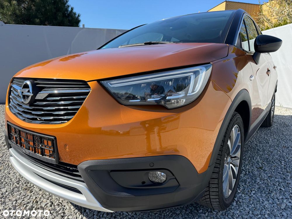 Opel Crossland X 1.2 T Design Line S&S - 11