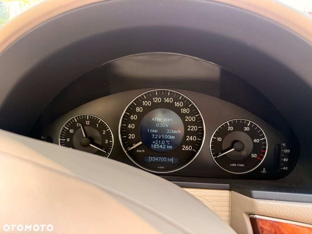 Mercedes-Benz Klasa E 200 CDI Automatik Elegance - 14
