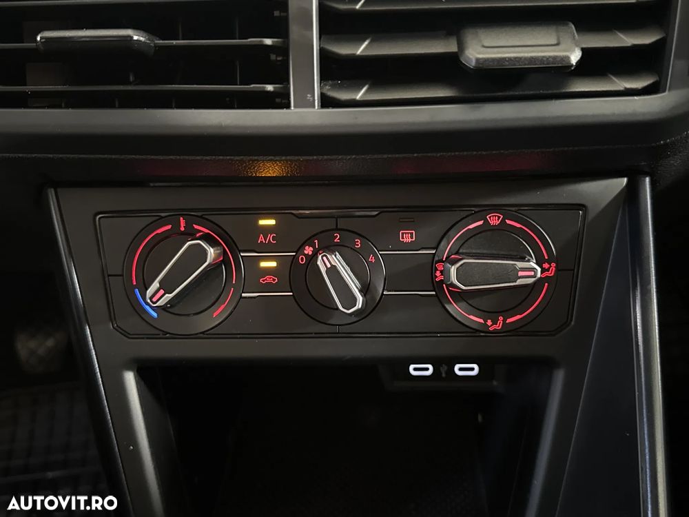 Volkswagen Polo - 17