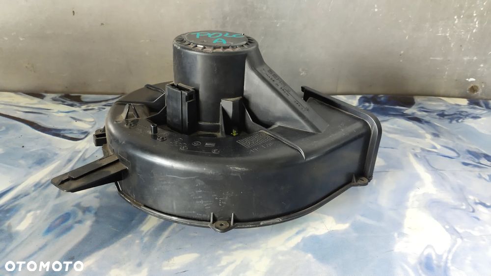 VW POLO 9N NAWIEW DMUCHAWA 6Q2820015C - 1