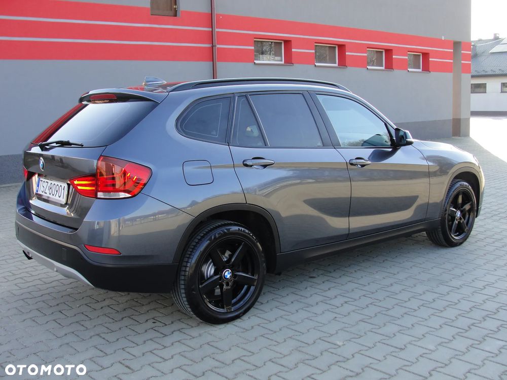BMW X1 xDrive20d Sport Line - 12