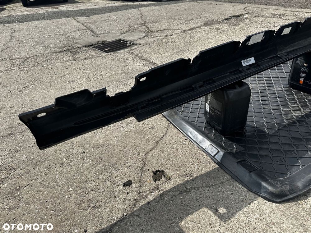 listwa progowa próg amg c klasa 205 w205 cabrio - 11