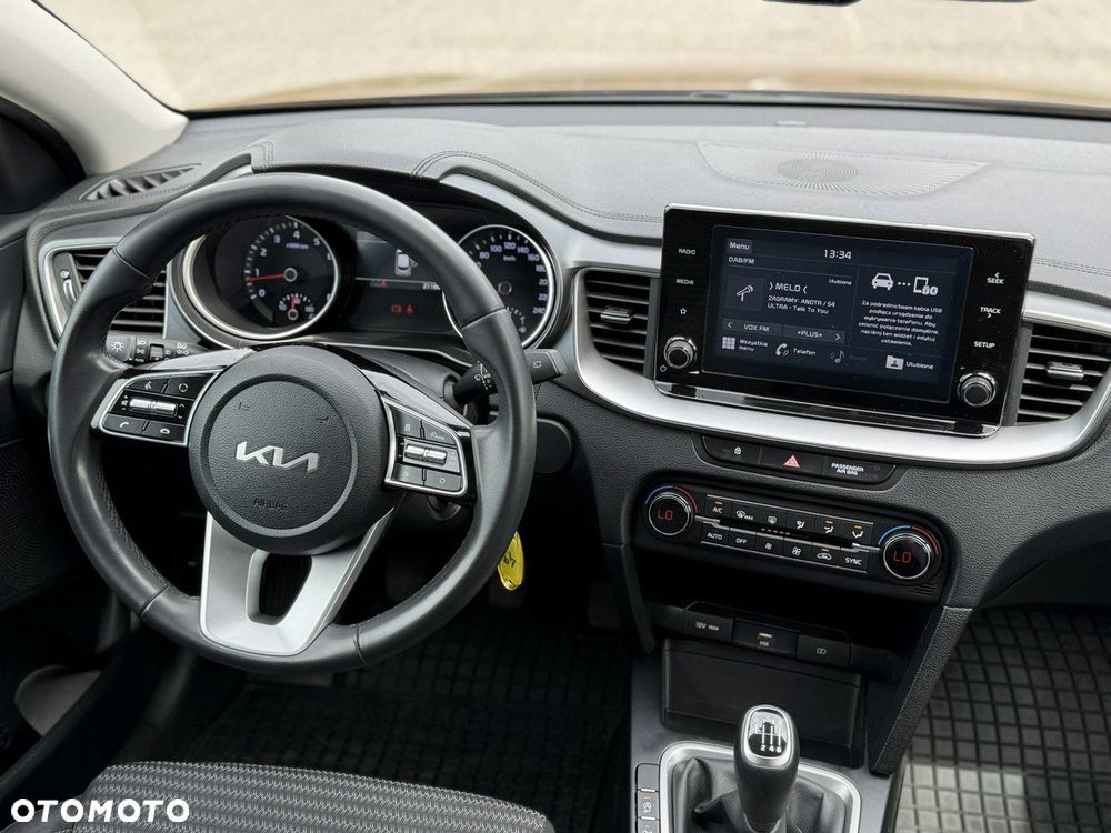 Kia XCeed 1.5 T-GDI M - 15