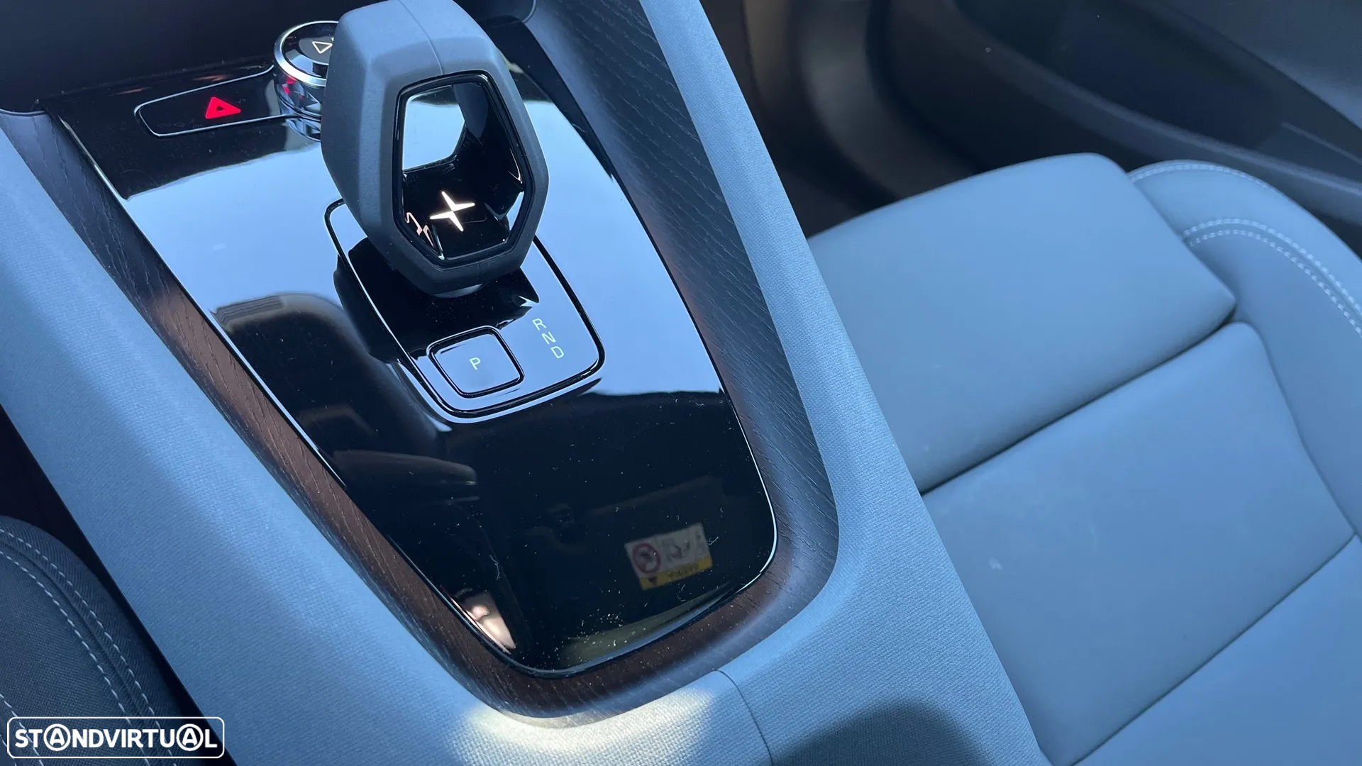 Polestar 2 Long Range 82 kWh AWD Plus - 18