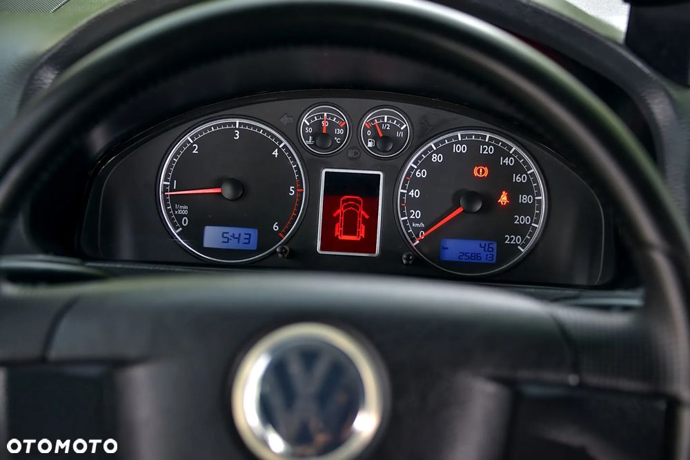Volkswagen Multivan L1 Highline - 38