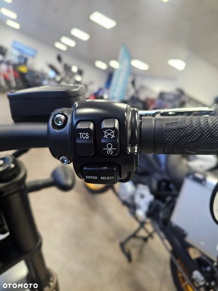 QJMOTOR SRV 600V - 12