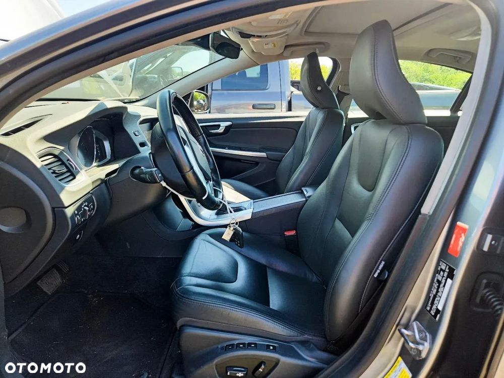Volvo S60 - 7