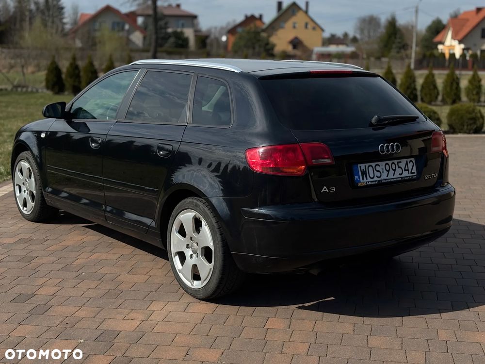 Audi A3 Sportback 2.0 TDI DPF Ambition - 2