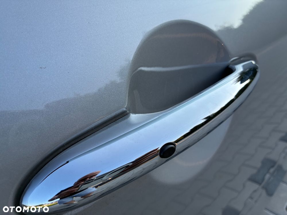 MINI Cooper E Classic Trim - 11