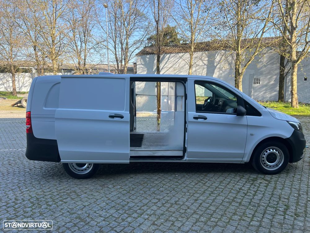 Mercedes-Benz 116 Extra Longa - 10