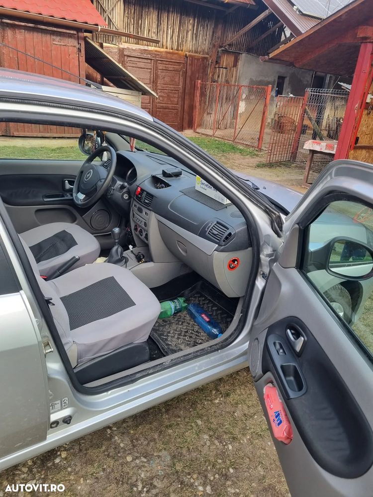 Renault Symbol 1.4 16V Best - 12