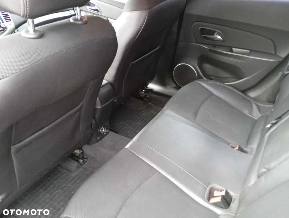 Chevrolet Cruze 2.0 D LTZ+ - 13