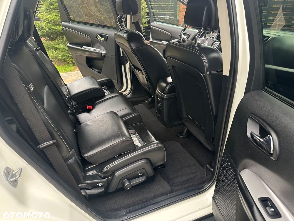 Fiat Freemont 2.0 Multijet 16V DPF Automatik Allrad Lounge - 12