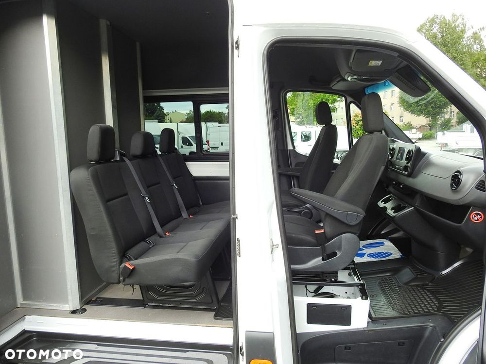 Mercedes-Benz SPRINTER FURGON BRYGADÓWKA  5 MIEJSC TEMPOMAT NAWIGACJA KLIMATYZACJA AUTOMAT   160KM - 38