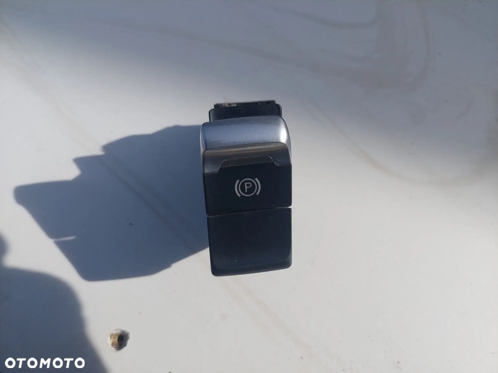 PRZYCISK HAMULCA RĘCZNY AUDI A4 B8 8K2927225B - 1