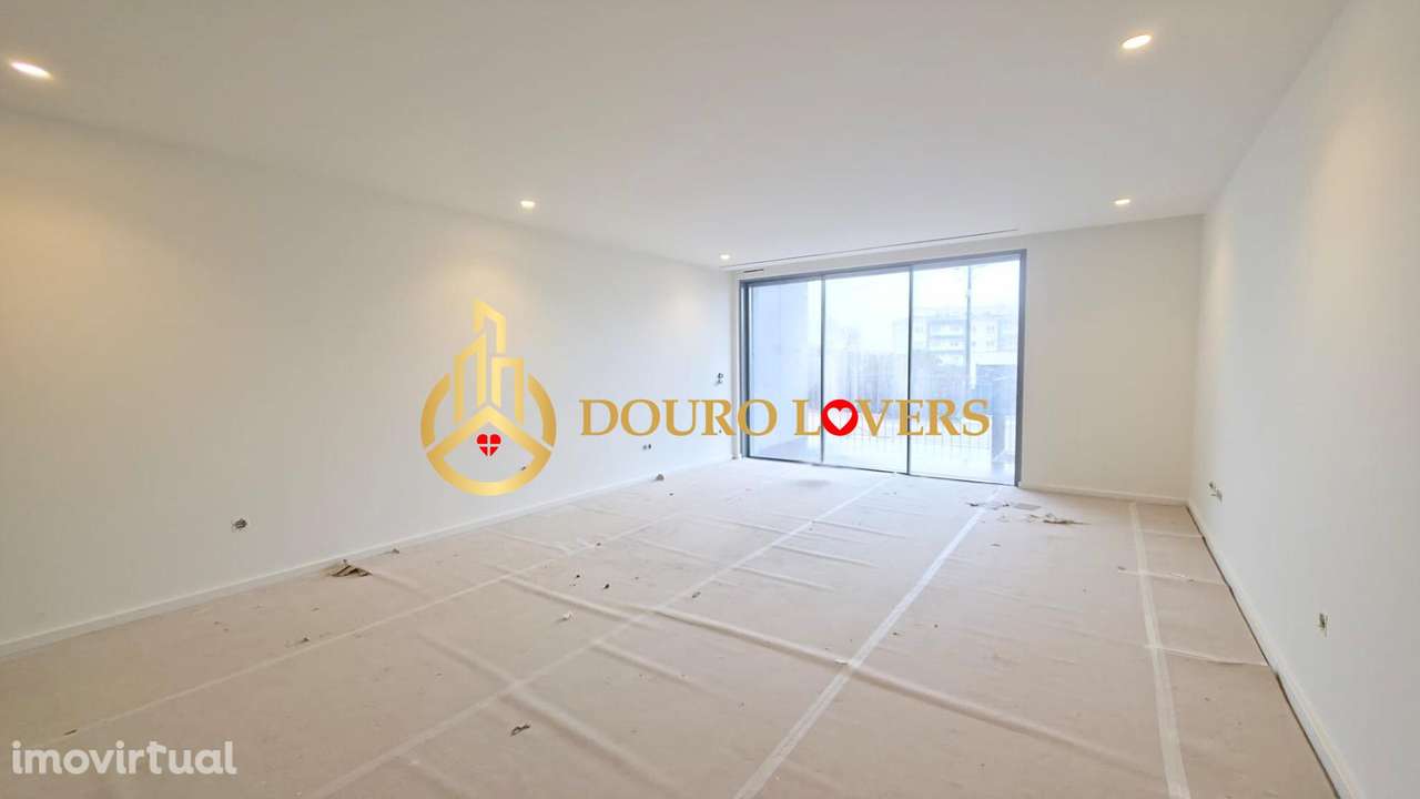 Apartamento T3 PRONTO A HABITAR em Vila Nova de Gaia, em S. Félix... - Grande imagem: 2/29