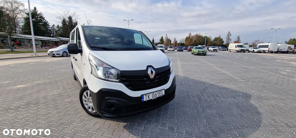 Renault Trafic - 25