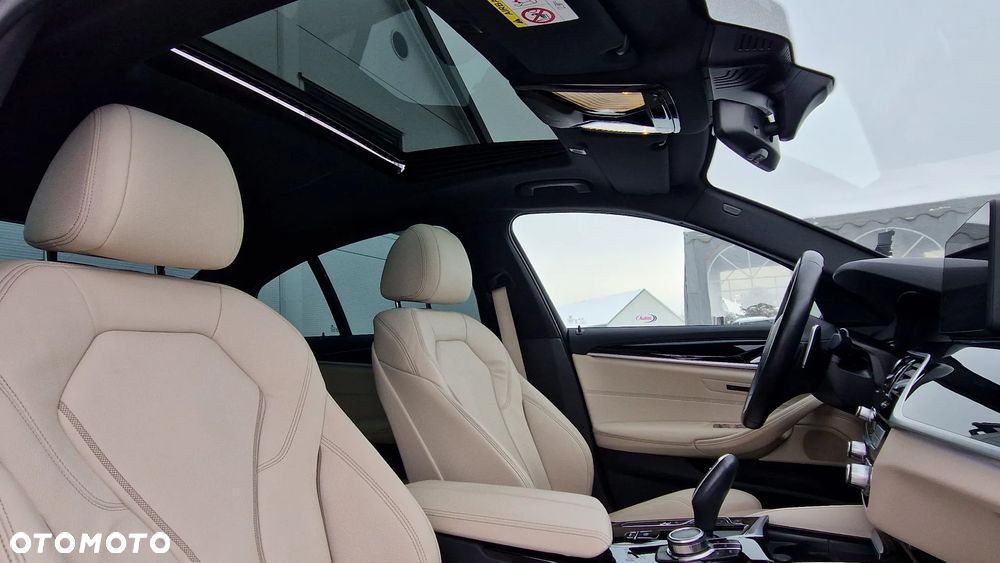 BMW Seria 5 545e xDrive M Sport sport - 18