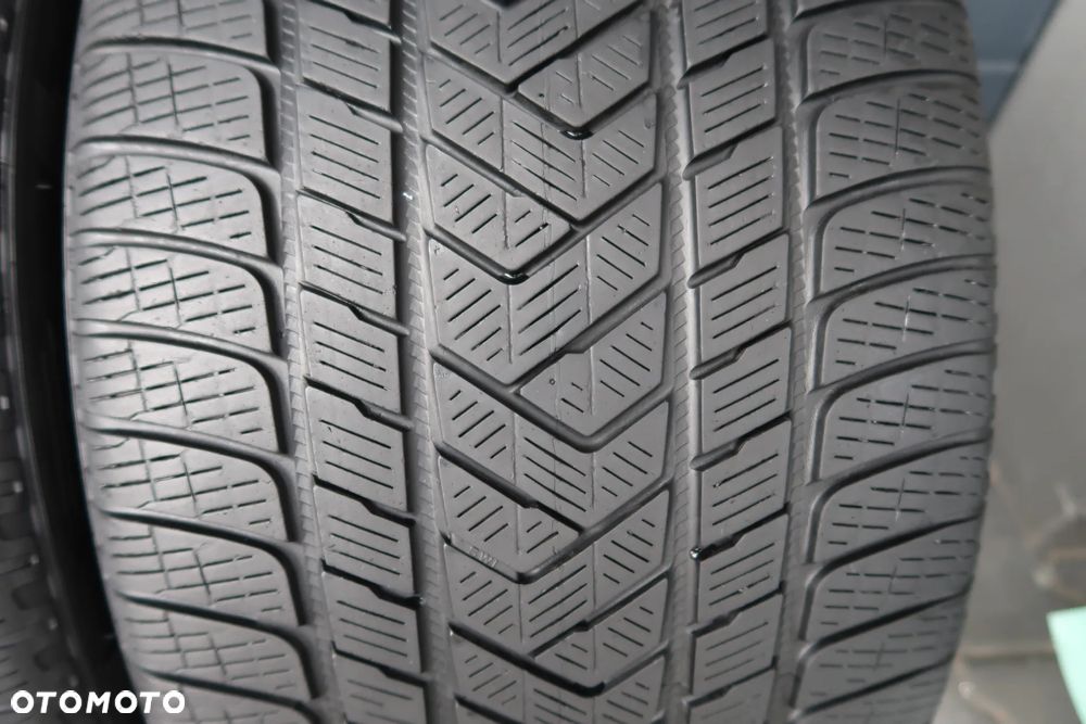 Opony zimowe Pirelli 275/40R21  305/35R21 Porsche - 3