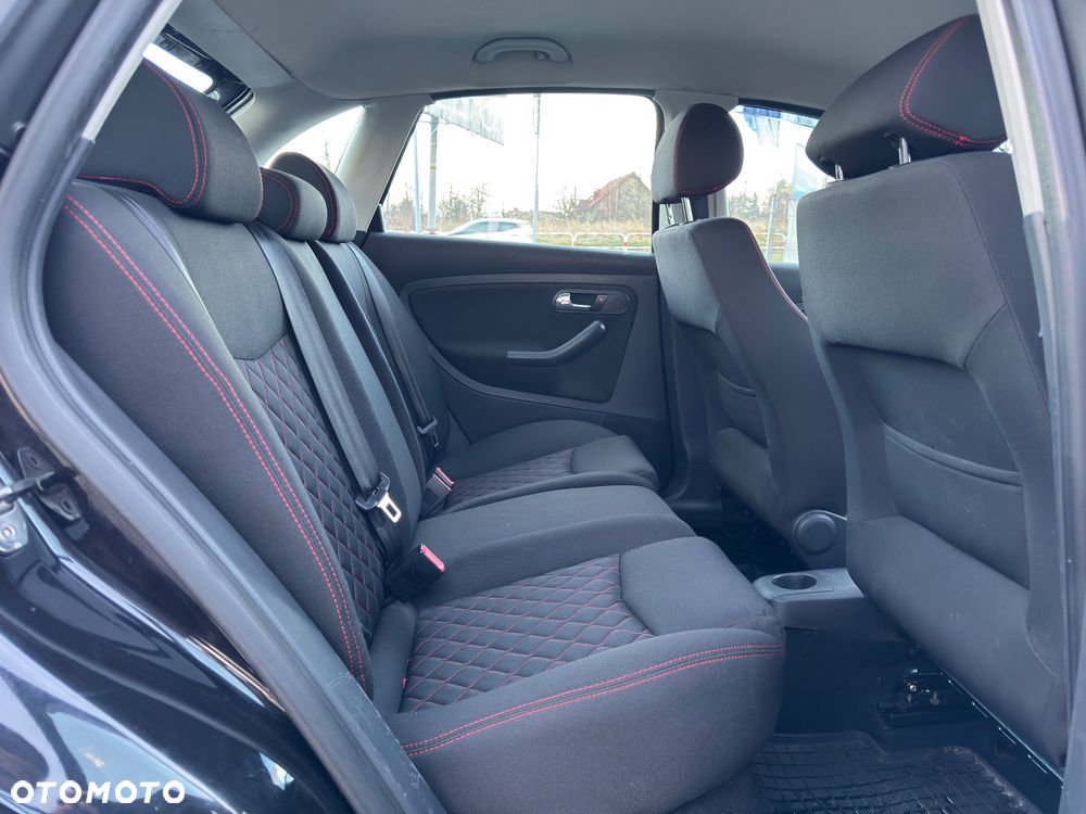 Seat Ibiza 1.6 16V Sport - 25