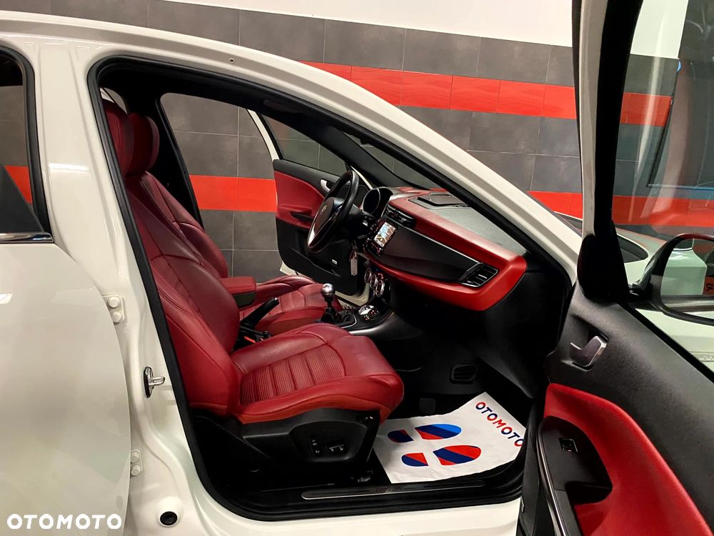 Alfa Romeo Giulietta 1.4 TB 16V Multiair Turismo - 19
