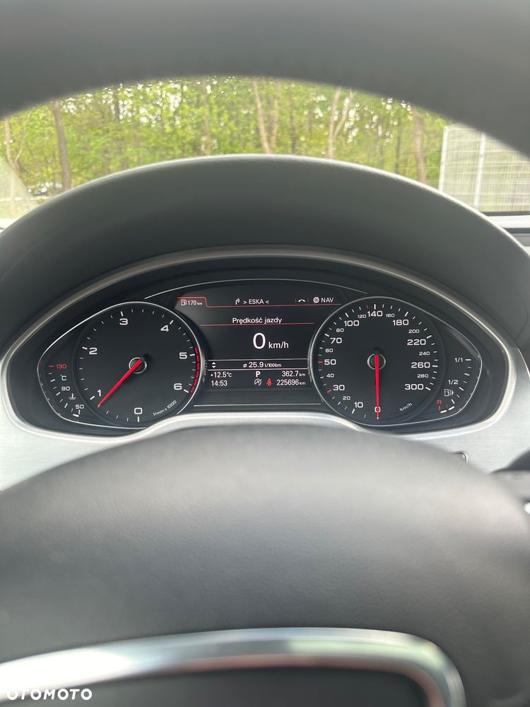 Audi A8 3.0 TDI DPF quattro tiptronic - 9