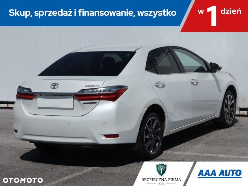 Toyota Corolla - 7