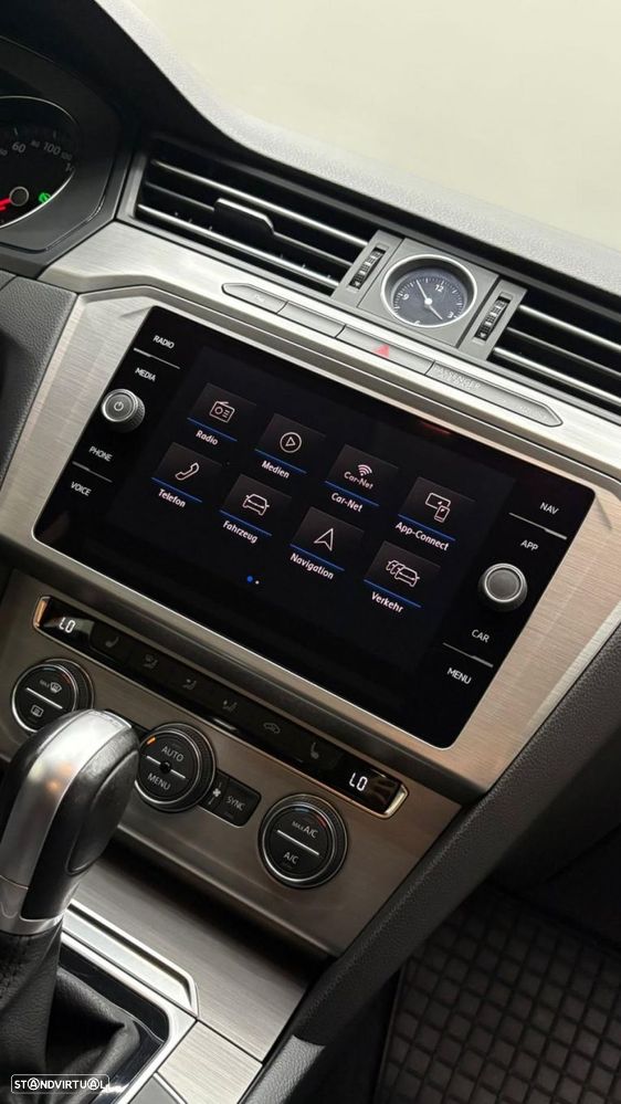 VW Passat Variant 1.6 TDI (BlueMotion ) DSG Trendline - 34