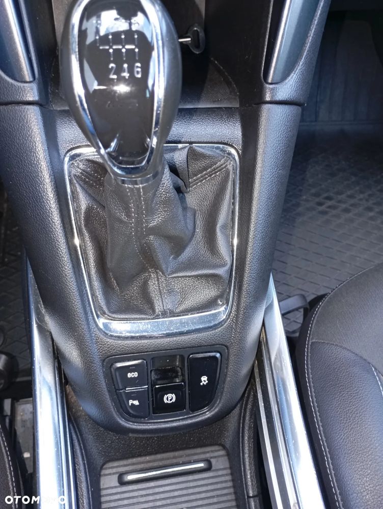 Opel Zafira 2.0 D (CDTI ecoFLEX) Start/Stop Innovation - 10
