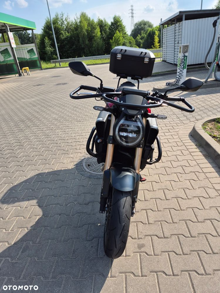 Honda CB - 3