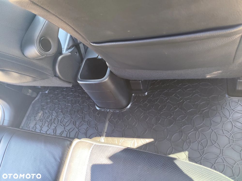 Hyundai ix20 1.6 Premium - 30