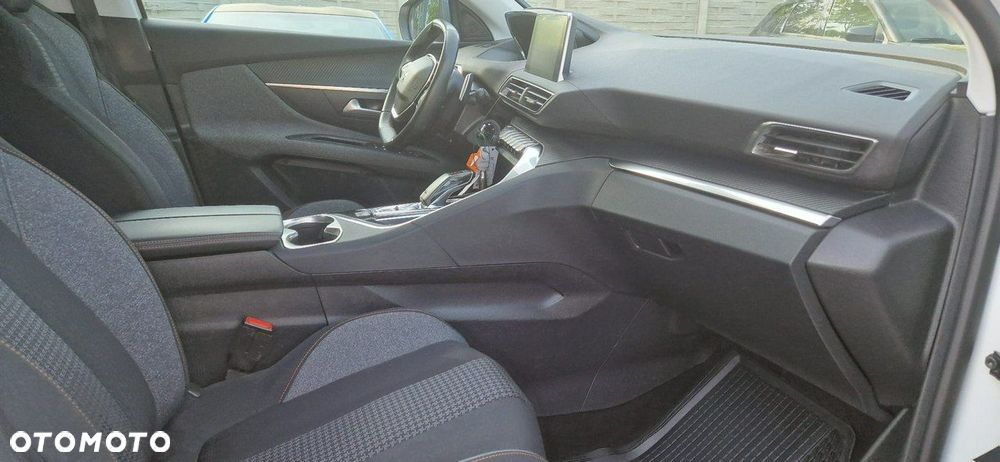 Peugeot 3008 - 35