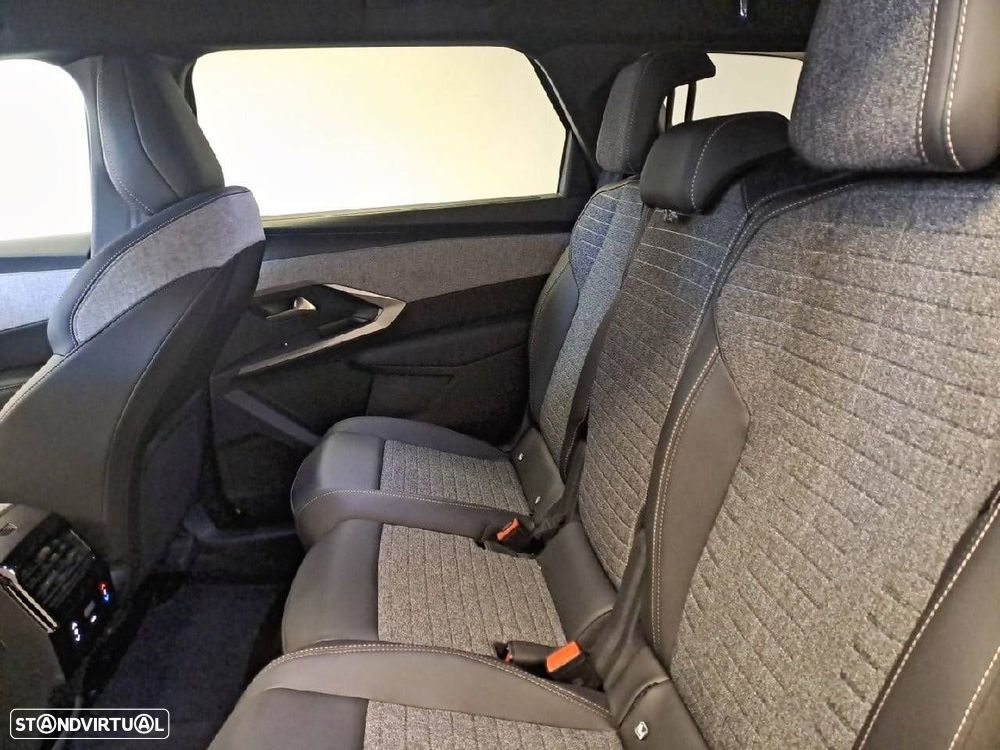 Peugeot 5008 1.2 Hybrid Allure e-DCS6 - 10